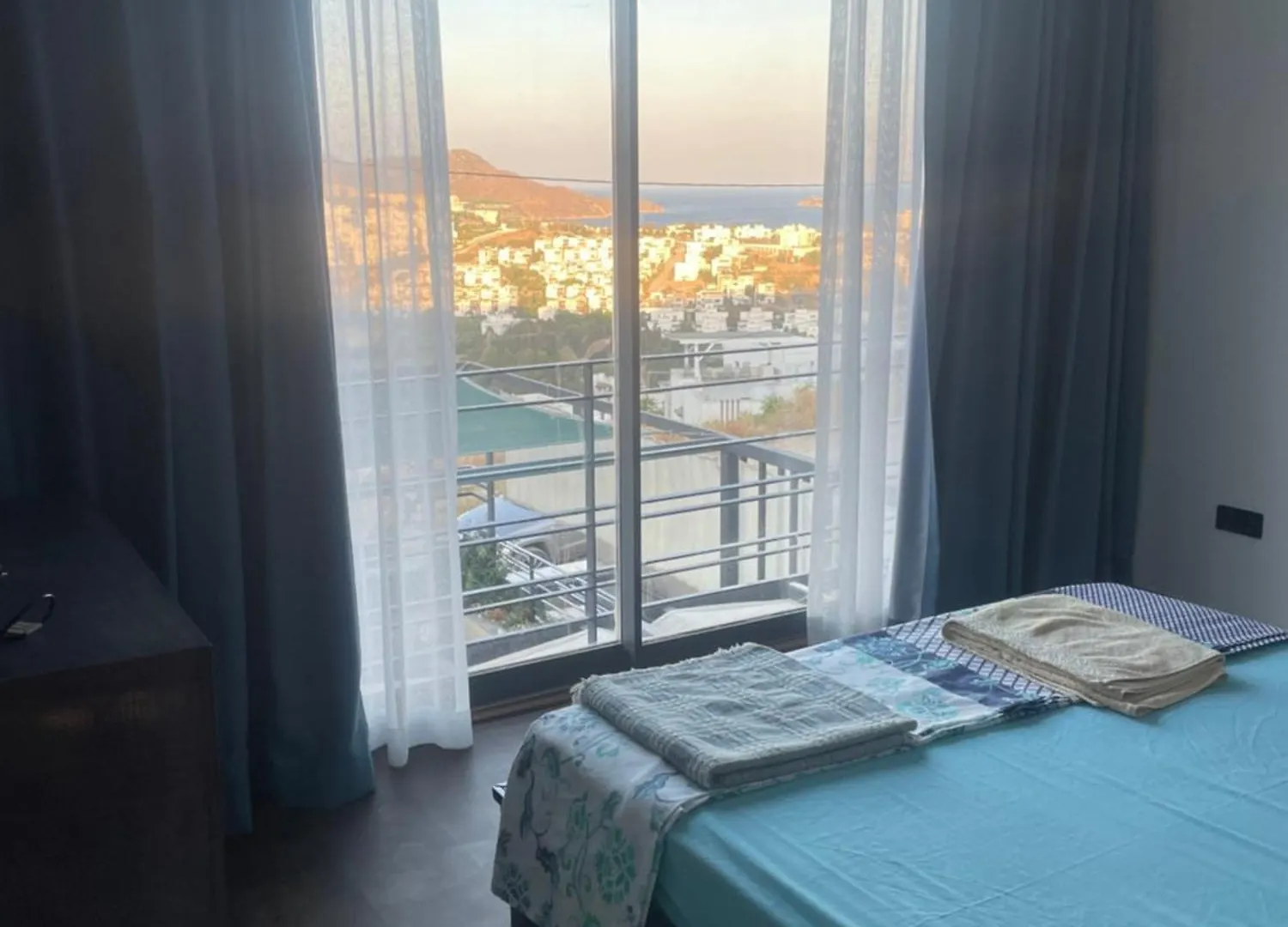 Havuzlu Ve Jakuzuli Lueks Villa بودروم
