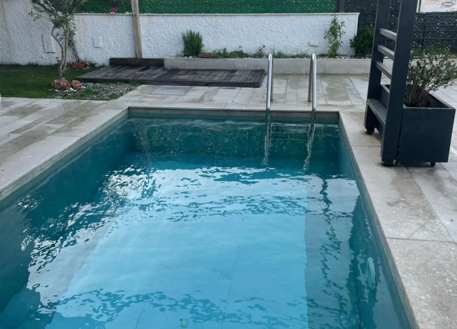 Havuzlu Ve Jakuzuli Lueks Villa بودروم تركيا